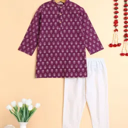 The Magic Wand Boys Floral Printed Pure Cotton Mandarin Collar Kurta With Pyjamas-image-24