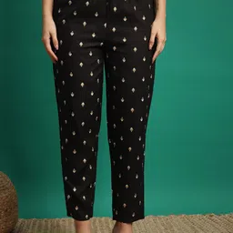 V.S.Creation Ethnic Motifs Printed Sequinned Work A-line Kurta With Trouser And Dupatta image 2
