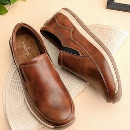 The Roadster Lifestyle Co Men Casual Slip On Shoes-image-50