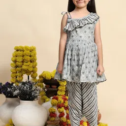 Cutiekins Boys Ethnic Motifs Printed Regular Kurta with Dhoti Pants-picture-14