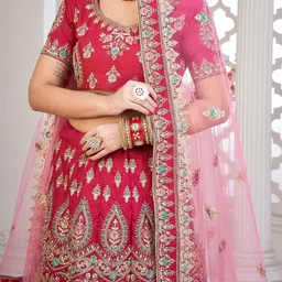 Warthy Ent Embroidered Thread Work Semi-Stitched Lehenga & Unstitched Blouse With Dupatta image 2