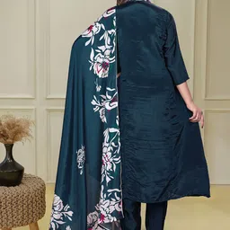 Happy Design Women Floral Yoke Design Regular Thread Work Kurta with Trousers & With Dupatta image 3