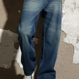 FREAKINS Men Straight Fit Light Fade Jeans-image-5