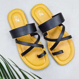 THE MADRAS TRUNK One Toe Flats-image-97