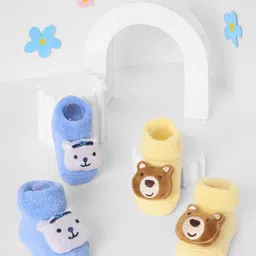 KICKS & CRAWL Infants Pack Of 2 Bear 3D Patterned Ankle-Length Socks-38