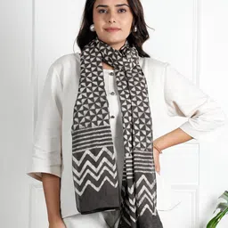 Style Shoes Geometric Printed Pure Cotton Stole-image-1