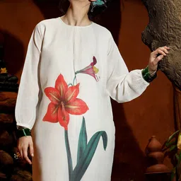 QISSA Women Printed Regular Linen Kurti with Trousers-51