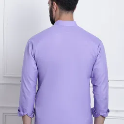 Anug by SOJANYA Men Lavender Kurta image 3
