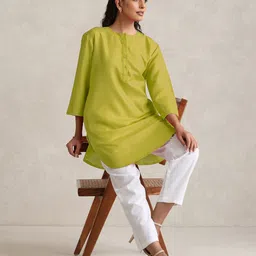trueBrowns Women Solid Daily Cotton Straight Kurta-picture-33