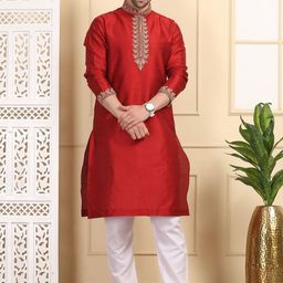 Larwa Floral Yoke Design Mandarin Collar Straight Kurta with Pyjamas-image-31