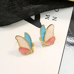 VAGHBHATT Gold-Plated Butterfly Shaped Studs-51