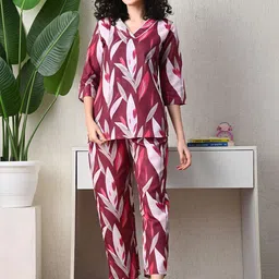 Ichaa Women Printed Night suit-picture-45