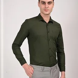 ISUEL FAB Men Green Cotton Solid Casual Shirts-picture-42