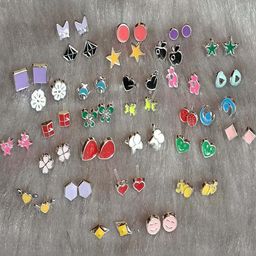 DENICRAAS Contemporary Studs Earrings-image-70