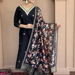URMIR FASHION Black Viscose Rayon Kurta Sets-image-25