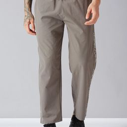 AESTHETIC NATION Men Straight-Fit Mid-Rise Track Pant-image-44