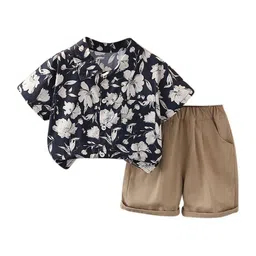 StyleCast x Revolte Boys Printed Shirt with Shorts-picture-19