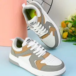 The Roadster Lifestyle Co Women Color-Blocked Round Toe Chunky Lace-Up Casual Sneakers-picture-12
