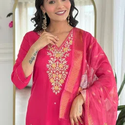 URMIR FASHION Women Floral Embroidered Regular Thread Work Kurta with Trousers & With Dupatta-picture-37