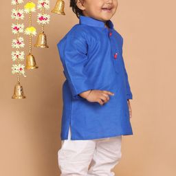 VASTRAMAY Boys Blue Cotton Blend Kurta-43