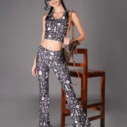 The Dance Bible Printed Scoop Neck Top With Yoga Pant Co-Ords-picture-26