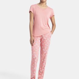 Jockey Women V-Neck Short Sleeves T-Shirt & Pyjama Night Suit-picture-31