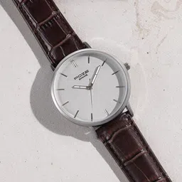 Sonata Men Dial & Leather Textured Straps Analogue Watch SP70021SL01W-44