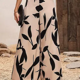 Outzidr Women Animal Printed Smart Trousers-image-35