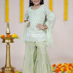 KiddoPanti Girls Floral Embroidered Regular Kurta with Sharara & With Dupatta-picture-53