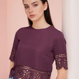 Stylecast X Slyck Solid Pattern Round Neck Short Sleeves Top-image-41
