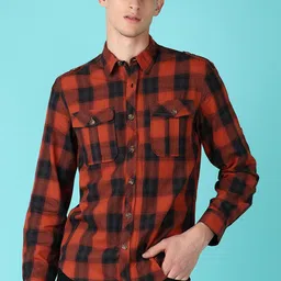 V-Mart Men Spread Collar Buffalo Checked Cotton Casual Shirt-image-99