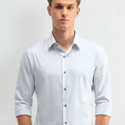 Arrow New York Men Manhattan Spread Collar Vertical Striped Cotton Slim Fit Formal Shirt-picture-31