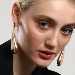 SOHI Gold Plated Contemporary The Elongated Drip Drop Earrings-8