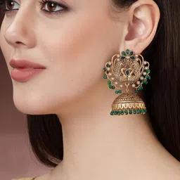 KARATCART Gold Plated Kundan Beaded Peacock Shaped Jhumkas image 4