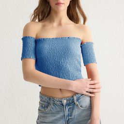 Trendyol Women Solid Off-Shoulder Cotton Bardot Crop Top-picture-2