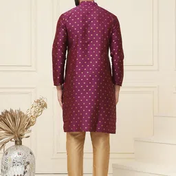 SOJANYA Men Regular Kurta with Churidar image 5