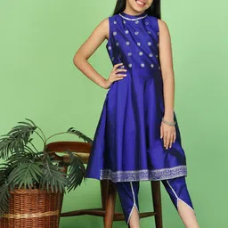 Sangria Girls Printed Kurta Sets-image-65