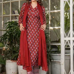 Gilori Floral Printed V-Neck Pure Cotton Straight Kurta With Trousers & Dupatta-image-66