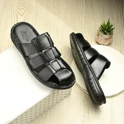knoos Men Leather Comfort Sandals-image-98