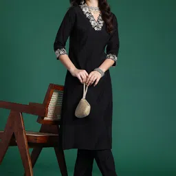Indo Era Embroidered Three-Quarter Sleeves Pure Cotton Tunic & Trouser-picture-14