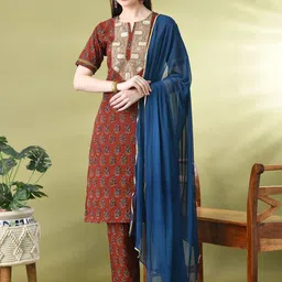 Sangria Floral Printed Straight Kurta & Trouser With Dupatta-image-105