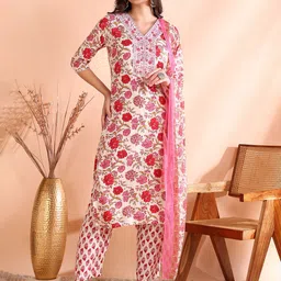 Ode by House of Pataudi Women Floral Printed Regular Mirror Work Pure Cotton Kurta with Trousers & With-picture-51