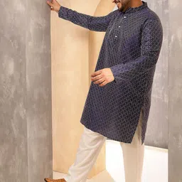 SOJANYA PLUS Men Embroidered Regular Kurta with Pyjamas Kurta Sets image 5