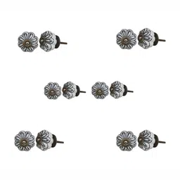 IndianshelfSet of 12 White & BlackRound Cabinet Knob-image-29