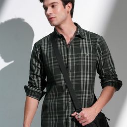HIGHLANDER Men Comfort Slim Fit Checked Casual Shirt-picture-1