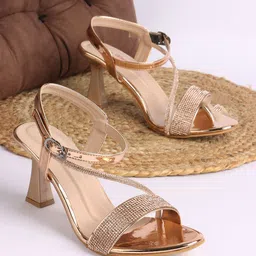 Retro Walk Embellished Party Block Sandals-50