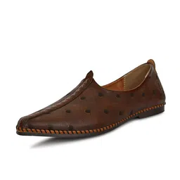 Big Boon Men Slip-On Textured Mojaris-image-75