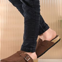 The Roadster Lifestyle Co. Men Clogs Sandals-image-118