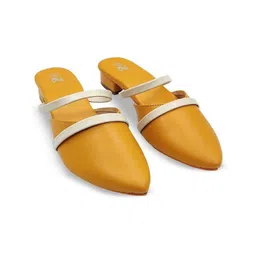 THE MADRAS TRUNK Women Embellished Block Heels Pumps with Buckles-picture-51