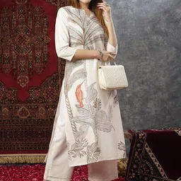 GoSriKi Women Floral Printed Regular Kurta with Palazzos-25